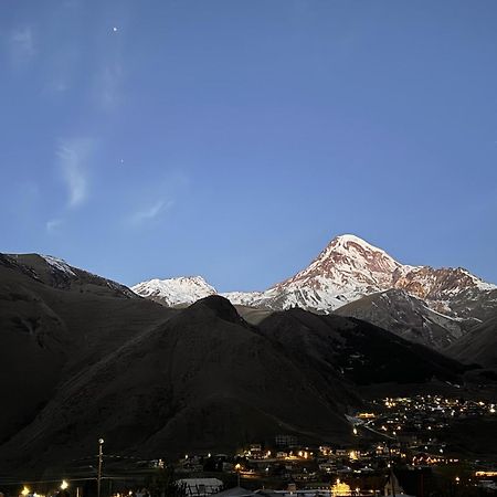 Family Hotel 7 Sisters Kazbegi Eksteriør bilde
